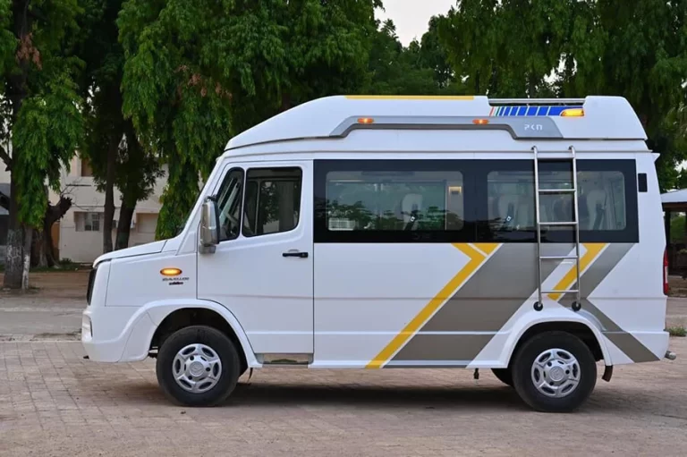 tempo traveller